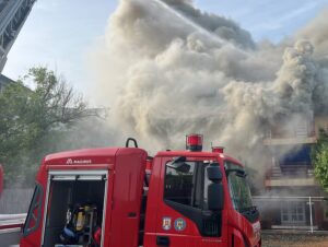 Incendiu la o pensiune din Costinești, intervenție a pompierilor ISU Dobrogea